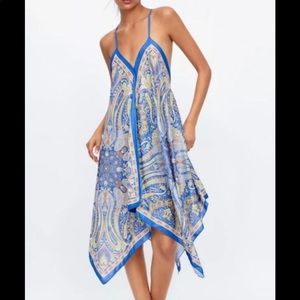 COPY - Zara Sz Medium Blues Paisley Print Scarf D…